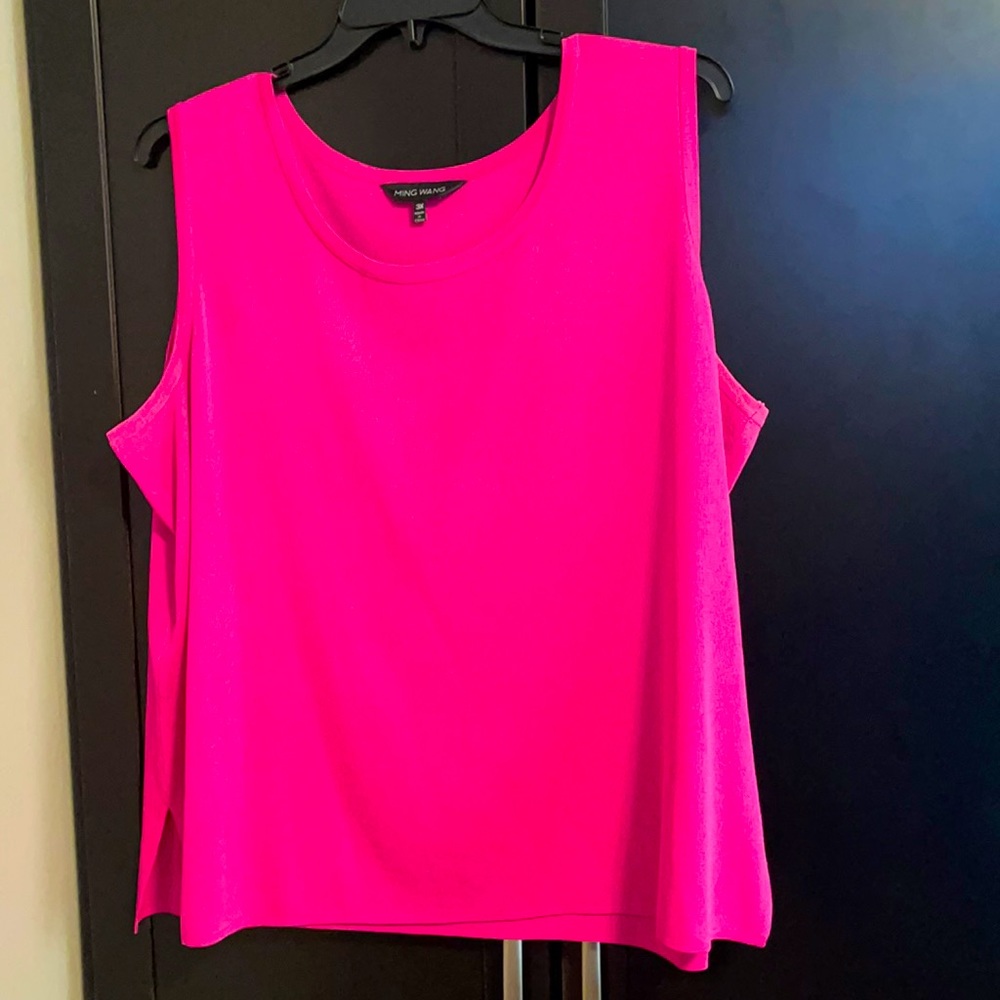 New Ming wang sleeveless top never worn